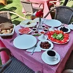 Hotel Emre 10 Datca