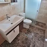Emre 10 Hotel