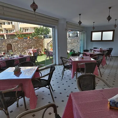 Otel Emre 10oda 2*